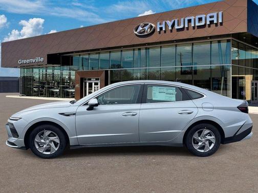 Silver 2026 Hyundai SONATA SE