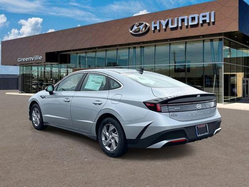 Silver 2026 Hyundai SONATA SE