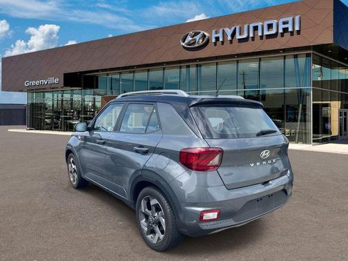Gray 2024 Hyundai VENUE Limited