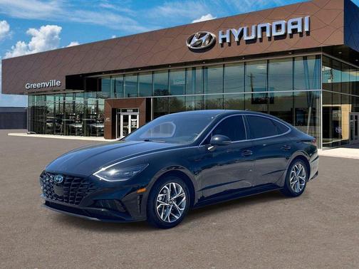 Onyx Black 2023 Hyundai SONATA SEL