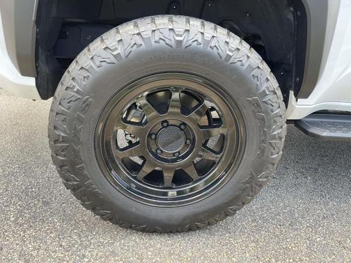 Ice 2025 Toyota 4Runner Hybrid TRD OFF-ROAD HV