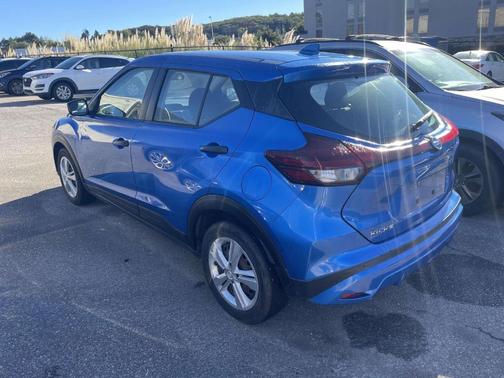 Electric Blue Metallic 2021 Nissan Kicks S