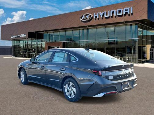 Portofino Gray 2026 Hyundai SONATA SE