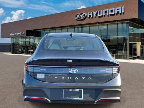 Portofino Gray 2026 Hyundai SONATA SE
