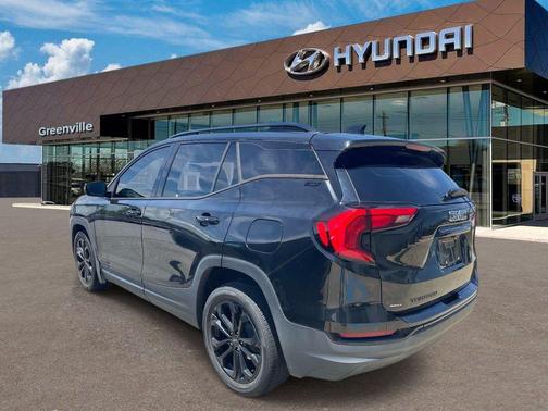 2021 GMC Terrain SLT