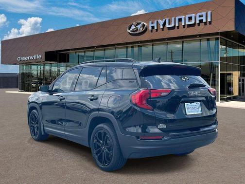 Ebony Twilight Metallic 2021 GMC Terrain SLT
