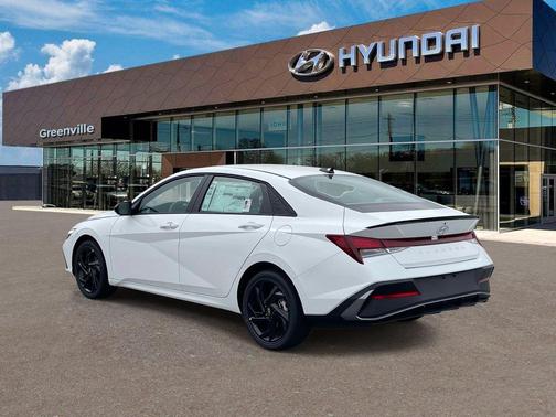 White 2026 Hyundai ELANTRA SEL Sport