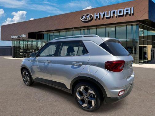 Shimmering Silver 2025 Hyundai VENUE SEL