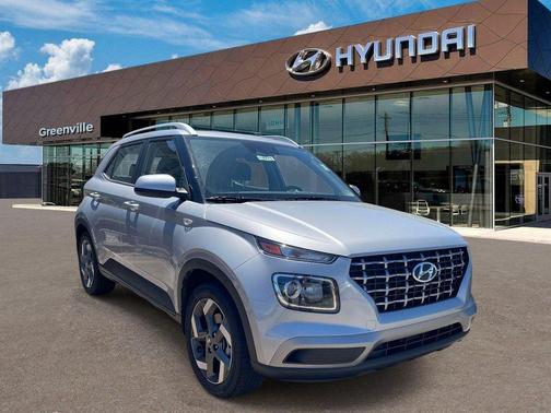 Shimmering Silver 2025 Hyundai VENUE SEL