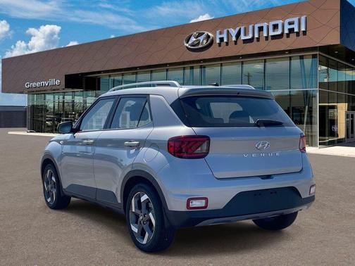 Shimmering Silver 2025 Hyundai VENUE SEL