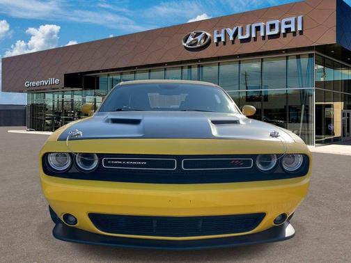 Yellow 2017 Dodge Challenger R/T Scat Pack
