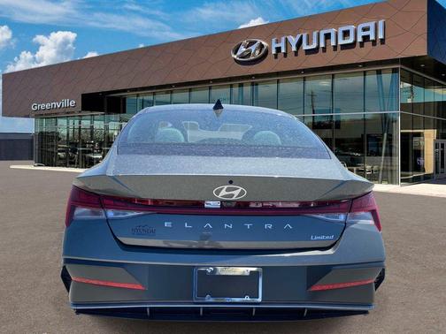 Amazon Gray 2026 Hyundai ELANTRA Limited
