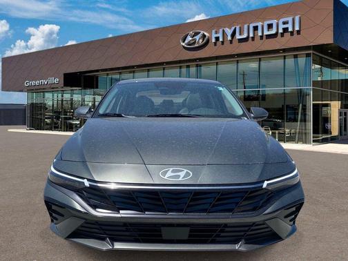 Amazon Gray 2026 Hyundai ELANTRA Limited