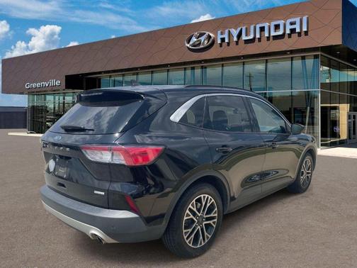 Agate Black 2020 Ford Escape SEL