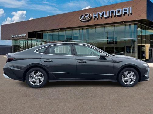 Portofino Gray 2026 Hyundai SONATA SE