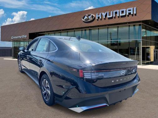 Black 2026 Hyundai SONATA Hybrid Blue