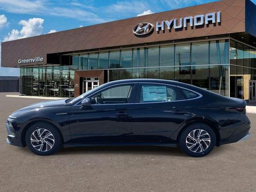 Black 2026 Hyundai SONATA Hybrid Blue