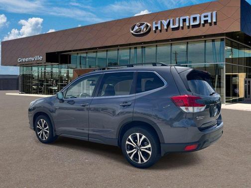 Magnetite Gray Metallic 2023 Subaru Forester Limited