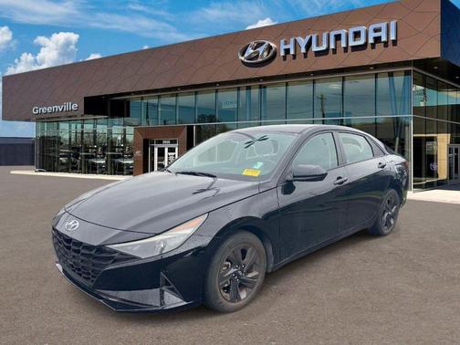 Phantom Black 2021 Hyundai ELANTRA SEL