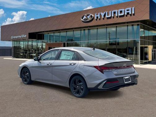Metal 2026 Hyundai ELANTRA SEL Sport