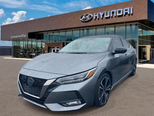 Gray 2022 Nissan Sentra SR
