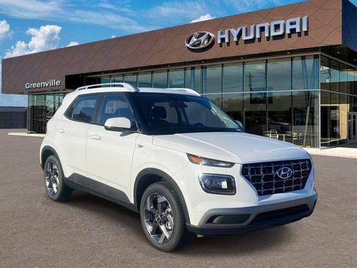 Lunar White 2026 Hyundai VENUE SEL