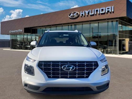 Lunar White 2026 Hyundai VENUE SEL