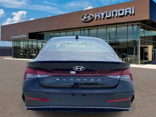 Black 2026 Hyundai ELANTRA SEL Sport