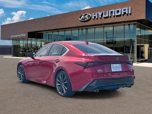 Infrared 2023 Lexus IS 350 F Sport