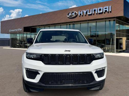 Bright White Clearcoat 2023 Jeep Grand Cherokee Limited