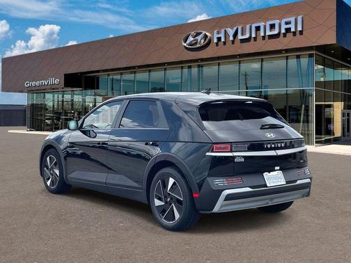 Black 2026 Hyundai IONIQ 5 SEL