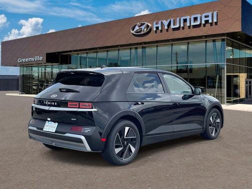 Black 2026 Hyundai IONIQ 5 SEL