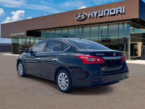 Black 2018 Nissan Sentra SV
