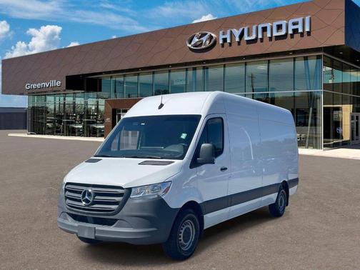 Arctic White 2023 Mercedes-Benz Sprinter 2500