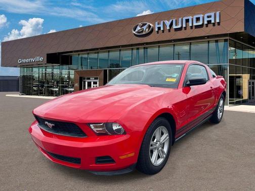 Race Red 2011 Ford Mustang V6