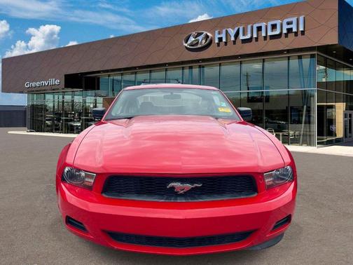Race Red 2011 Ford Mustang V6