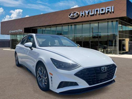 White 2023 Hyundai SONATA SEL