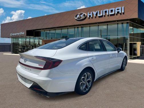 White 2023 Hyundai SONATA SEL