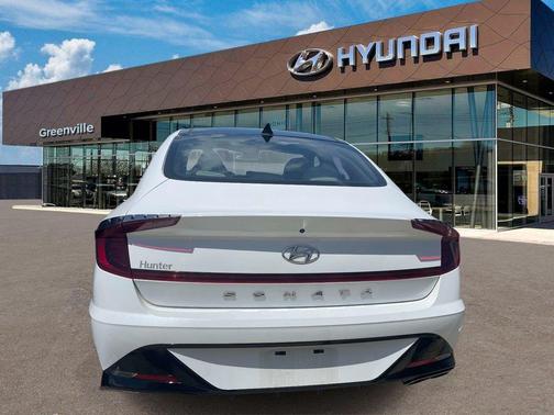 White 2023 Hyundai SONATA SEL