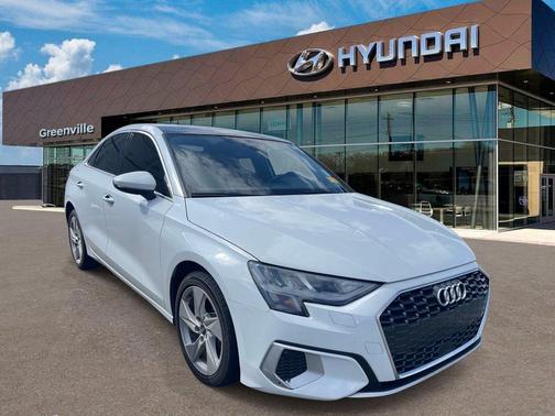 Glacier White Metallic 2022 Audi A3 40 Premium