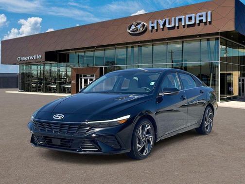 Black 2025 Hyundai ELANTRA Limited