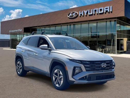 Shimmering Silver 2026 Hyundai TUCSON SEL Premium