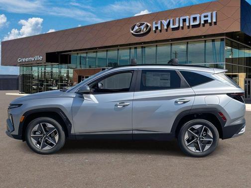 Shimmering Silver 2026 Hyundai TUCSON SEL Premium