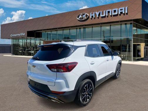 Summit White 2021 Chevrolet Trailblazer ACTIV