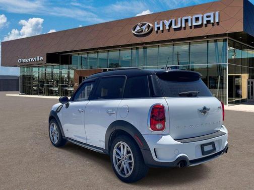 Light White 2015 MINI Countryman Cooper S ALL4