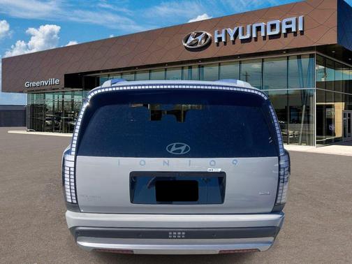 Cyber Gray 2026 Hyundai IONIQ 9 SE