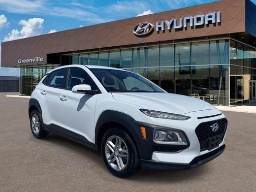 Chalk White 2019 Hyundai KONA SE