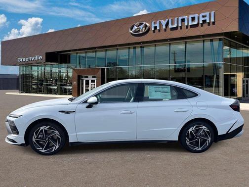 White 2026 Hyundai SONATA SEL Sport