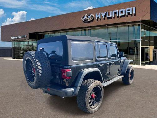 Black Clearcoat 2021 Jeep Wrangler Unlimited Rubicon