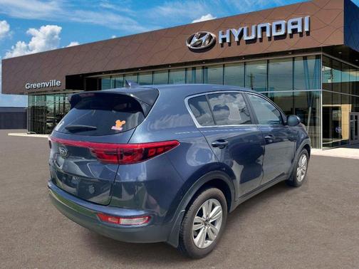 Pacific Blue 2017 Kia Sportage LX
